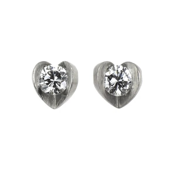 PT999/ PT950 DIAMOND EARRINGS: Pt999/ Pt950 Diamond Earrings Brand: None Type/Style: piercing Material: Pt999/ Pt950 Color: PT Size: Length/Width/Diameter4.7 Accessories: None Accessories Notice: When purchasing pre-owned goods,