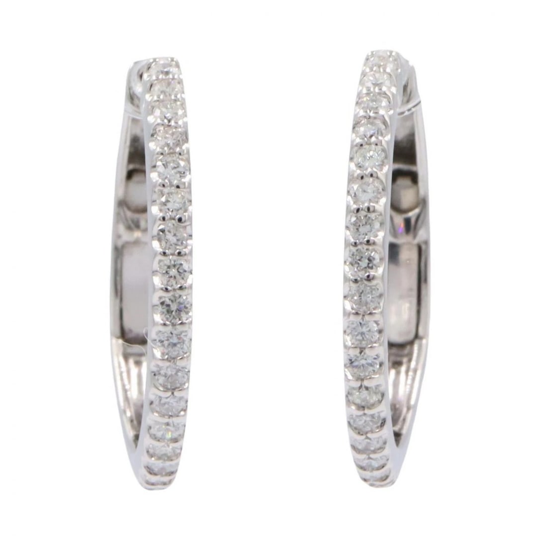 JEWELRY DIAMOND PIERCED EARRINGS 18KWG WHITE: JEWELRY Diamond Pierced earrings 18KWG White Brand: JEWELRY Type/Style: Pierced earrings Material: K18WG?White Gold? Main Stone Natural Color: Silver Size: 21mm x 2mm(0.8" x 0.1") Accessories: Non