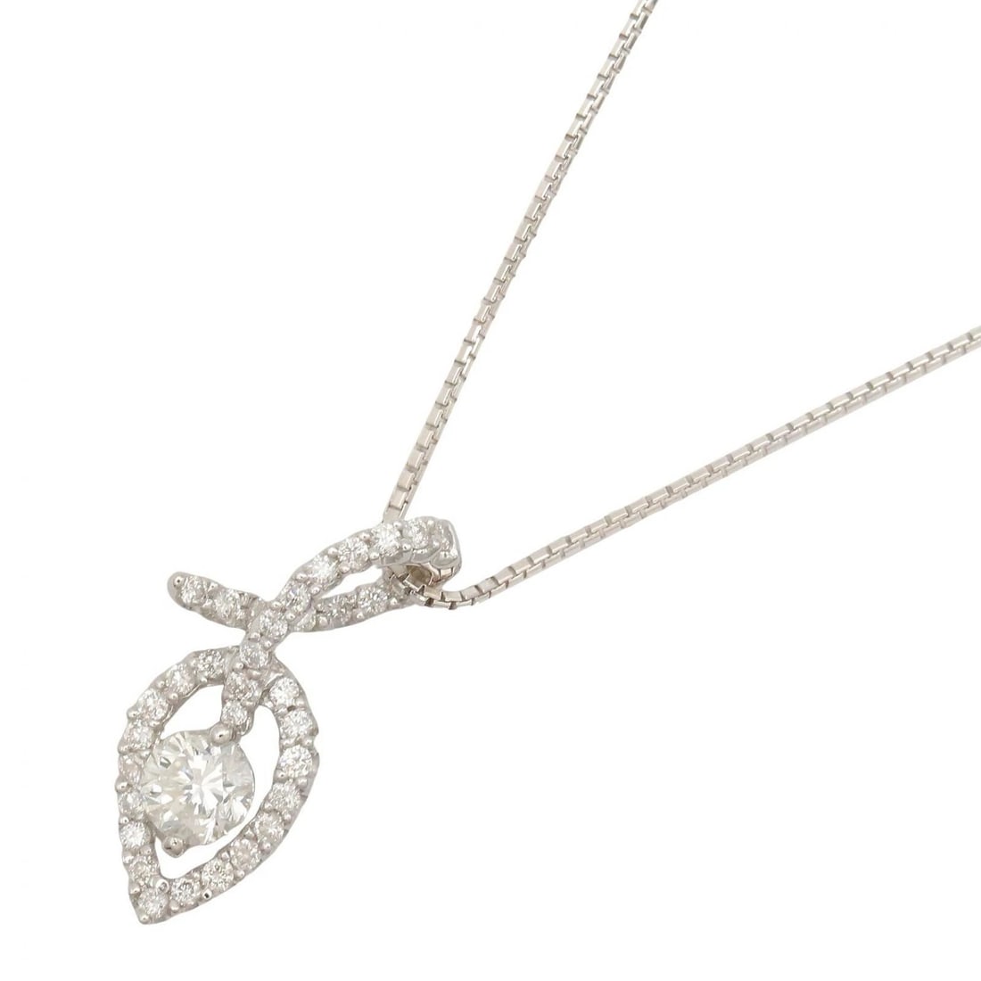 JEWELRY DIAMOND NECKLACE PENDANT 18KWG: JEWELRY Diamond Necklace Pendant 18KWG Brand: JEWELRY Type/Style: Necklace Material: K18WG?White Gold? Main Stone Natural Color: Clear Size: Neck rotation?45.5cm(17.9") Motif W?10mm x H?23.4mm(0.4" x 