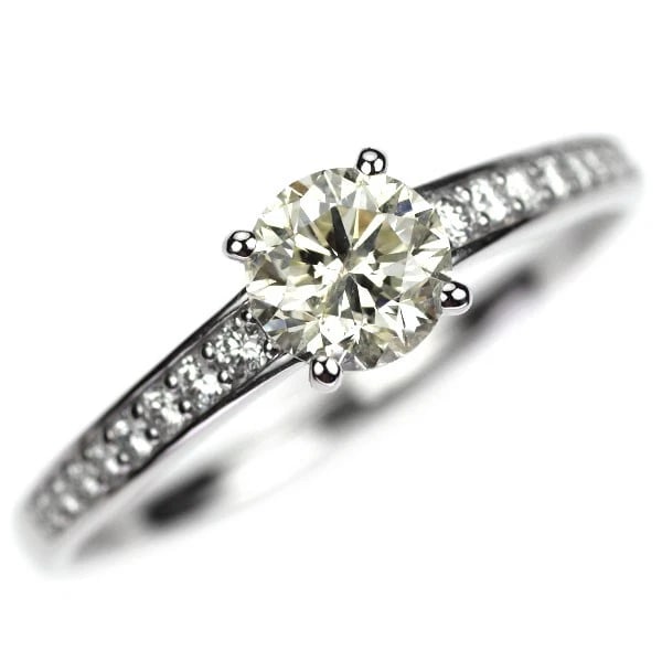 PT900 DIAMOND RING: Pt900 diamond ring Brand: None Type/Style: Ring Material: Pt900 Color: PT Size: 10.5 - 10.75US Accessories: None Accessories Notice: When purchasing pre-owned goods, please refer to the photos of the