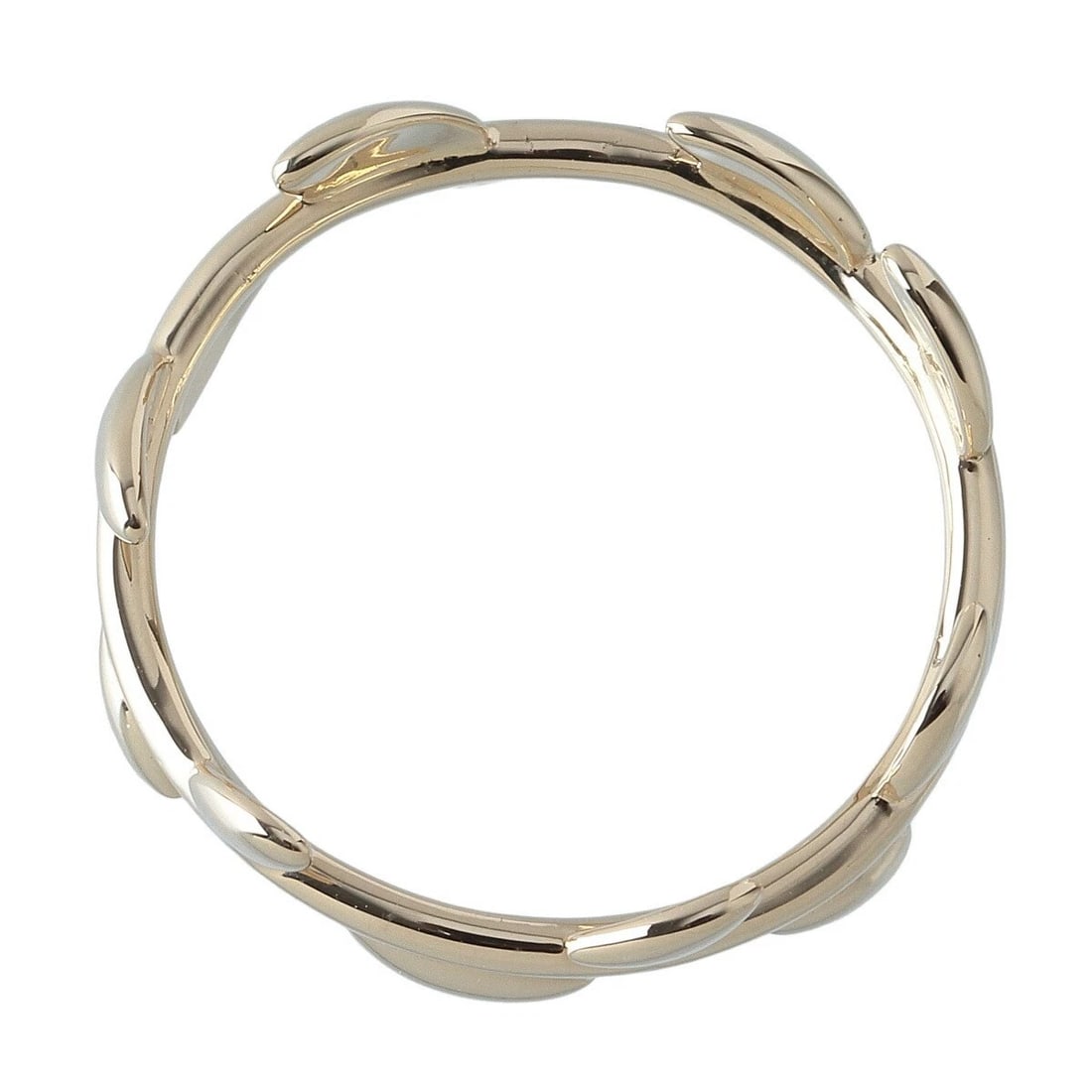 TIFFANY & CO. OLIVE LEAF RING: Tiffany & Co. Olive Leaf Ring Brand: Tiffany & Co. Type/Style: Ring Material: 18K Yellow Gold Color: YG Size: US 6-6.25 Accessories: None Accessories Notice: When purchasing pre-owned good