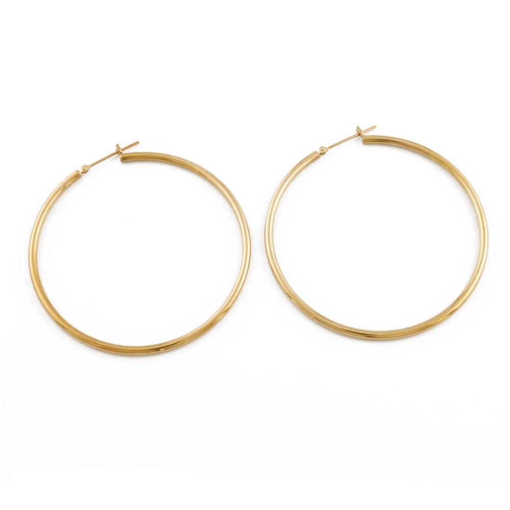EARRING K18 GOLD HOOP PIPE RING LARGE: earring K18 Gold Hoop Pipe Ring Large Brand: Unbranded Type/Style: earRing Material: K18 Gold Color: gold Size: 50mm x 2mm(*mm) Accessories: None Accessories Notice: When purchasing pre-ow