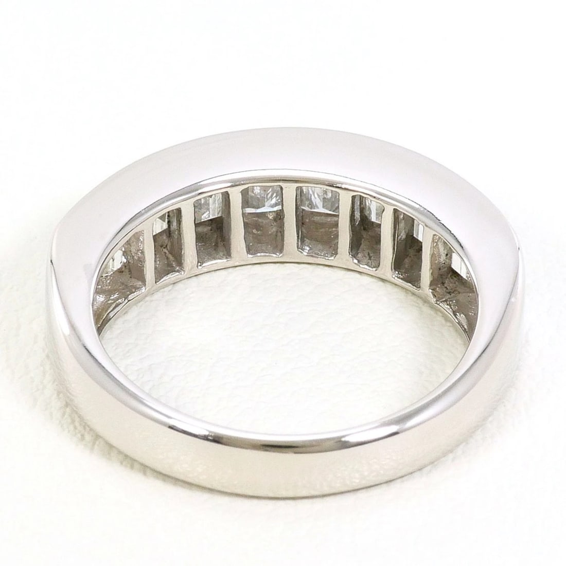 PT900 PLATINUM RING - 3