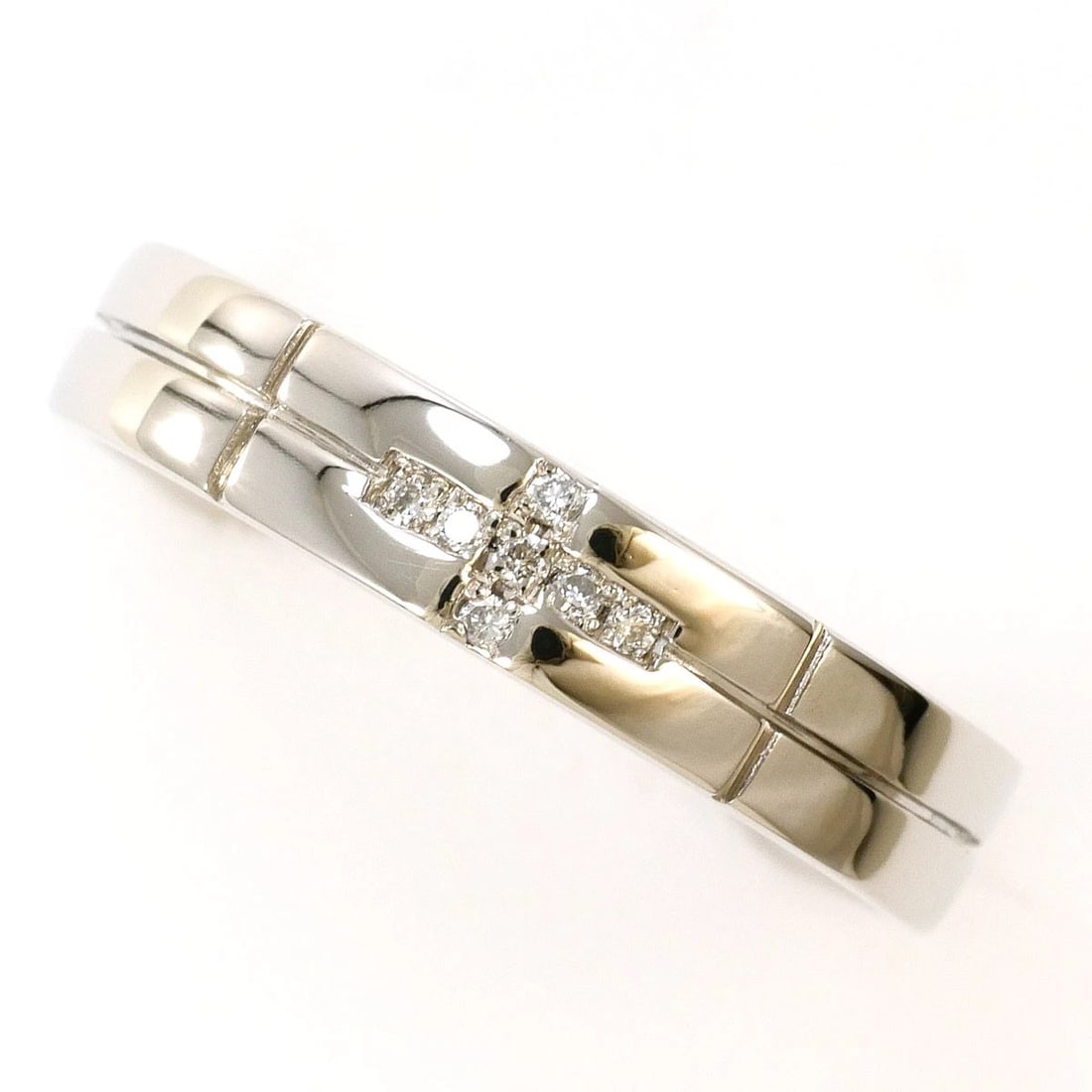 PT900 PLATINUM RING DIAMOND: PT900 Platinum Ring Diamond Brand: No Brand Type/Style: Ring Material: PT900 Platinum, Main Stone/Creation Diamond Color: Silver Size: US 5 7/8 Accessories: None Accessories Notice: When p