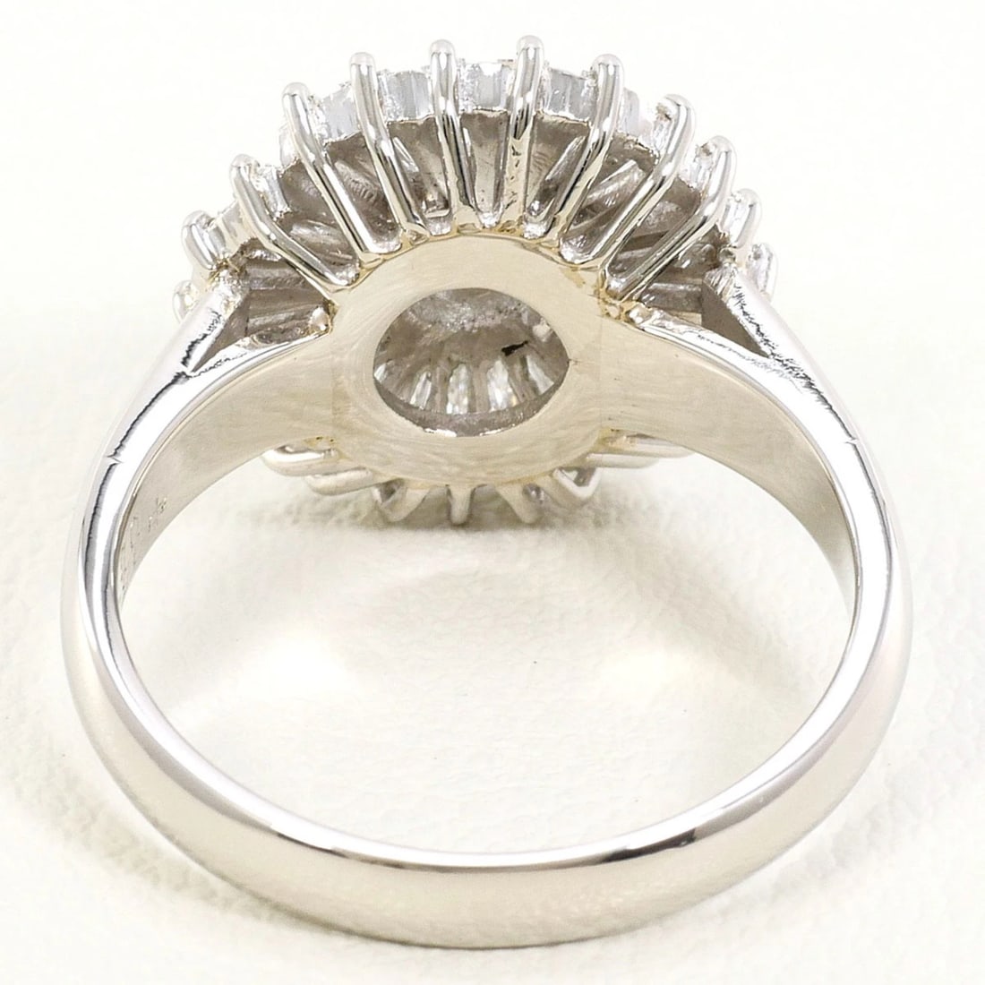 PT900 PLATINUM RING - 4