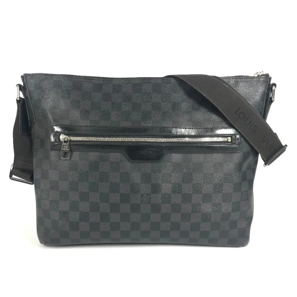 LOUIS VUITTON DAMIER GRAPHITE MICK MM CROSSBODY SHOULDER BAG: LOUIS VUITTON Damier Graphite Mick MM Crossbody Shoulder Bag Brand: Louis Vuitton Type/Style: Shoulder Bag Material: DamierGraphiteCanvas Color: Black Size: W14.0?H11.0?D3.7inch / W35.5cm H28cm D9.5cm