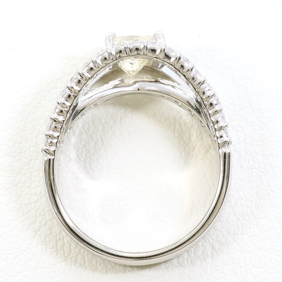 PT900 PLATINUM RING - 3