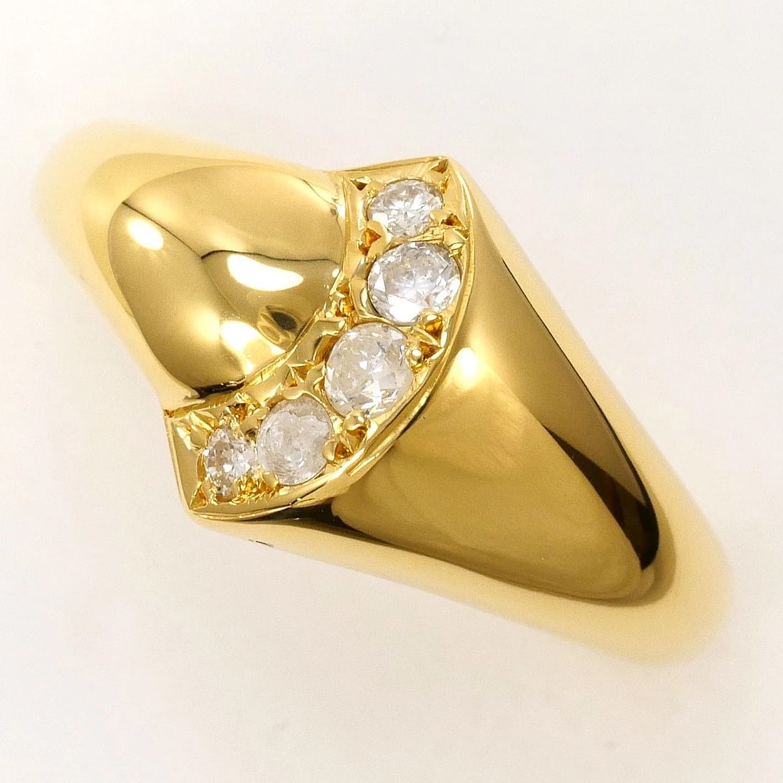 K18 18K GOLD RING DIAMOND: K18 18k gold Ring Diamond Brand: No Brand Type/Style: Ring Material: 18k gold, Main Stone/Creation Diamond Color: Gold Size: US 6 1/2 Accessories: None Accessories Notice: When purchasing pre-owned