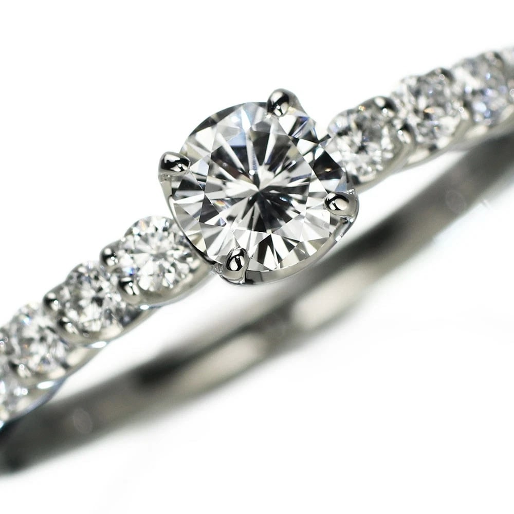 CANADIAN DIAMOND PT950 DIAMOND RING (1 of 2)