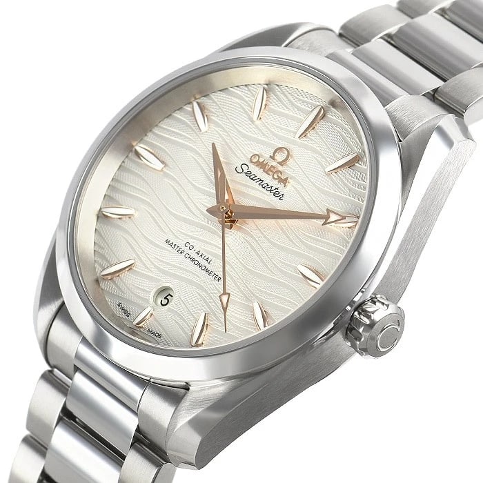 OMEGA SEAMASTER AQUA TERRA WATCH: OMEGA Seamaster Aqua Terra Watch Brand: OMEGA Type/Style: Wristwatch Material: Case Material stainless Color: Dial Color Silver Size: Case Size Case Size: 38.0mm Accessories: None Accessories Notice: