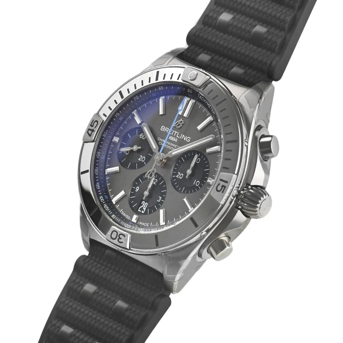 BREITLING CHRONOMAT WATCH: BREITLING Chronomat Watch Brand: BREITLING Type/Style: Wristwatch Material: Case Material titanium Color: Dial Color Anthracite/Black Size: Case Size Case Size: 42.0mm Accessories: None Accessories