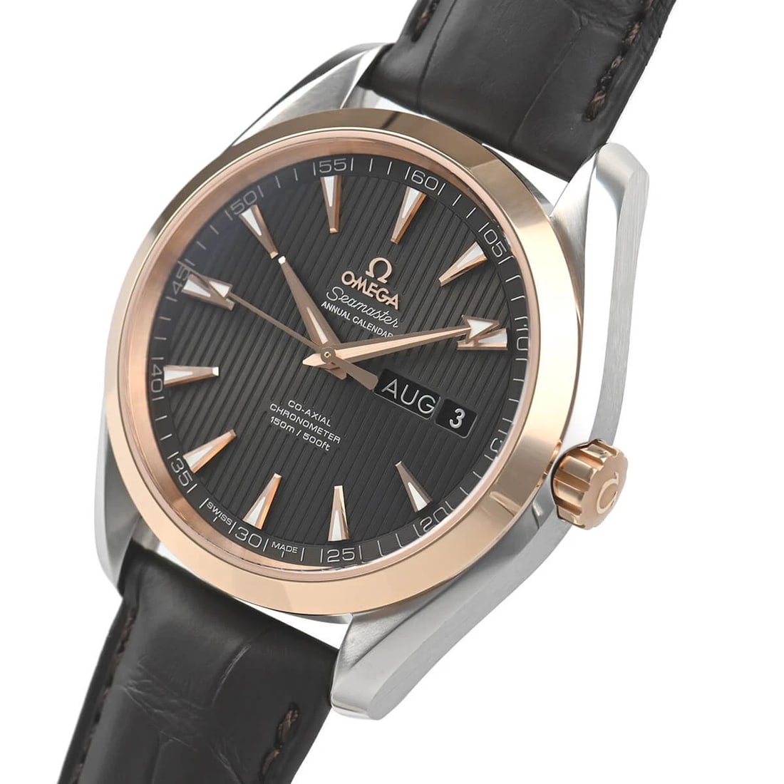OMEGA SEAMASTER AQUA TERRA WATCH: OMEGA Seamaster Aqua Terra Watch Brand: OMEGA Type/Style: Wristwatch Material: Case Material Stainless steel and red gold Color: Dial Color gray Size: Case Size Case Size: 43.0mm Accessories: None