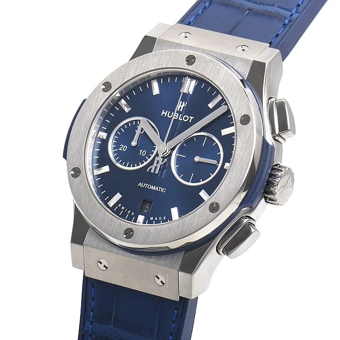 HUBLOT CLASSIC FUSION TITANIUM CHRONOGRAPH WATCH: HUBLOT Classic Fusion Titanium Chronograph Watch Brand: HUBLOT Type/Style: Wristwatch Material: Case Material titanium Color: Dial Color blue Size: Case Size Case Size: 42.0mm Accessories: None