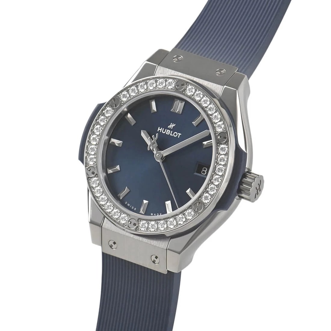HUBLOT CLASSIC FUSION TITANIUM BLUE DIAMOND WATCH: HUBLOT Classic Fusion Titanium Blue Diamond Watch Brand: HUBLOT Type/Style: Wristwatch Material: Case Material titanium Color: Dial Color blue Size: Case Size Case Size: 29.0mm Accessories: None <