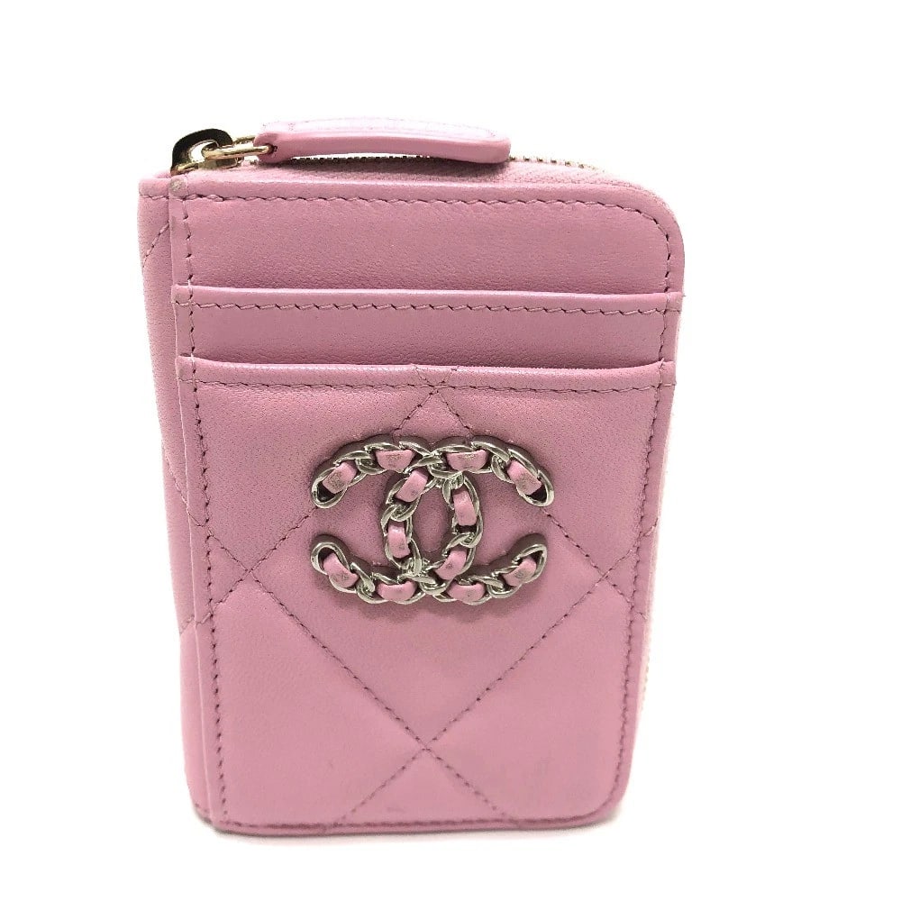 CHANEL CC MARK CC MATELASSE/CARD CASE WALLET COIN PURSE: CHANEL CC Mark CC Matelasse/Card Case wallet coin purse Brand: CHANEL Type/Style: coin purse Material: lambskin leather Color: Pink x silver x Gold Hardware Size: W3.1?H4.1?D0.8inch / W8cm H10.5cm