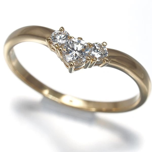 TASAKI DIAMOND 3P RING 18K 750 YELLOW GOLD: TASAKI Diamond 3P Ring 18K 750 Yellow Gold Brand: TASAKI Type/Style: Ring Material: 18K 750 Yellow Gold Main Stone Natural Color: Yellow Gold Size: US 5 Accessories: None Accessories Notic
