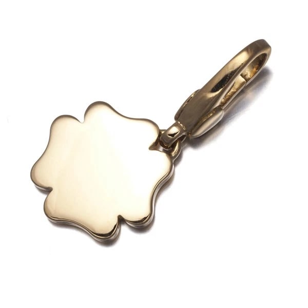 BVLGARI CLOVER CHARM PENDANT 18K 750 YELLOW GOLD: BVLGARI Clover Charm Pendant 18K 750 Yellow Gold Brand: BVLGARI Type/Style: Pendant Material: 18K 750 Yellow Gold Color: Yellow Gold Size: Design size: 13.2 x 13.2mmTotal length of the pendant