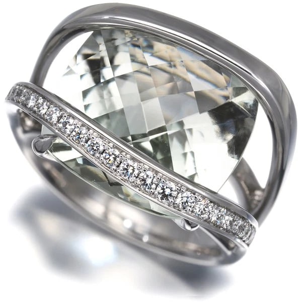 TASAKI GREEN QUARTZ DIAMOND RING 18K 750 WHITE GOLD: TASAKI Green Quartz Diamond Ring 18K 750 White Gold Brand: TASAKI Type/Style: Ring Material: 18K YG Main Stone Natural Color: Yellow Gold Size: US 6.5-6.75 Accessories: None Accessories Not