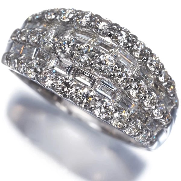 DIAMOND RING 900 PLATINUM: Diamond Ring 900 Platinum Brand: Unbranded Type/Style: Ring Material: 18K 750 Yellow Gold Main Stone Natural Color: Yellow Gold Size: US 6.75-7 Accessories: None Accessories Notice: When purchasing