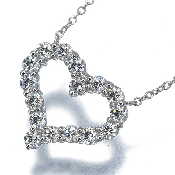 TIFFANY&CO. DIAMOND SENTIMENTAL HEART SMALL NECKLACE 950 PLATINUM: Tiffany&Co. Diamond Sentimental Heart Small Necklace 950 Platinum Brand: Tiffany & Co. Type/Style: Necklace Material: 950 Platinum Main Stone Natural Color: Platinum Size: Necklace length: 40cmPendant