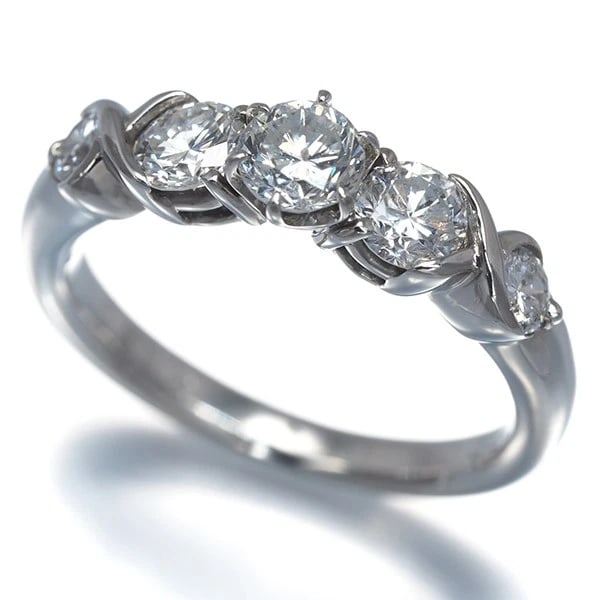 DIAMOND 5P RING 900 PLATINUM: Diamond 5P Ring 900 Platinum Brand: Unbranded Type/Style: Ring Material: 900 Platinum Main Stone Natural Color: Platinum Size: US 6.5 Accessories: None Accessories Notice: When purchasing