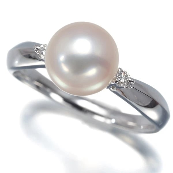 TASAKI AKOYA PEARL DIAMOND RING 900 PLATINUM: TASAKI Akoya Pearl Diamond Ring 900 Platinum Brand: TASAKI Type/Style: Ring Material: 900 Platinum Main Stone cultured Color: Platinum Size: US 7.75 Accessories: None Accessories Notice: W