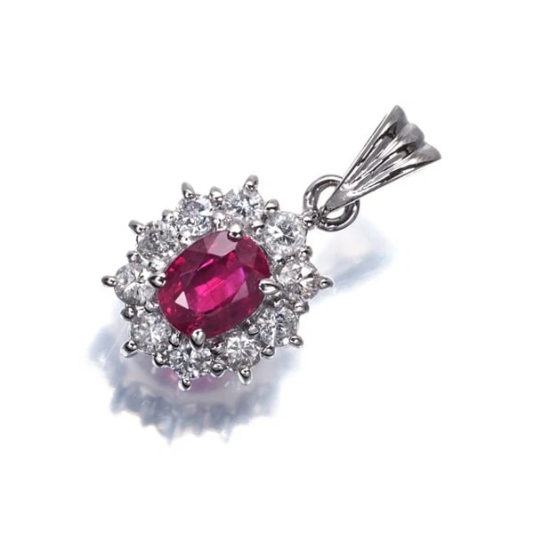 RUBY DIAMOND CLASSIC PENDANT 900 PLATINUM: Ruby Diamond Classic Pendant 900 Platinum Brand: Unbranded Type/Style: Pendant Material: 900 Platinum Main Stone Natural Color: Platinum Size: Design size: 10.6 x 9.0mmTotal length of the pendant incl