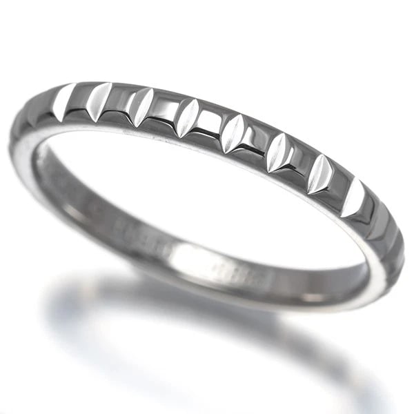 BOUCHERON QUATRE CLOU DE PARIS SMALL RING 950 PLATINUM (1 of 2)