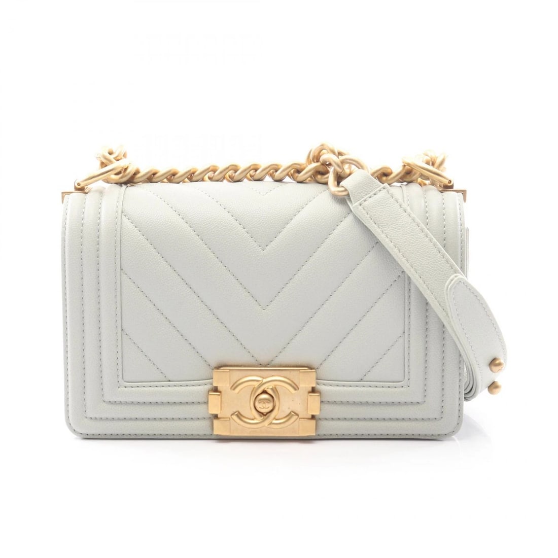 CHANEL BOY CHANEL SMALL CHAIN SHOULDER BAG: CHANEL Boy Chanel Small Chain Shoulder Bag Brand: CHANEL Type/Style: Shoulder Bag Material: Exterior Material Grained Calfskin leather Color: Exterior Color Blue?ish colors Size: H:12cm x W:20cm x D:6