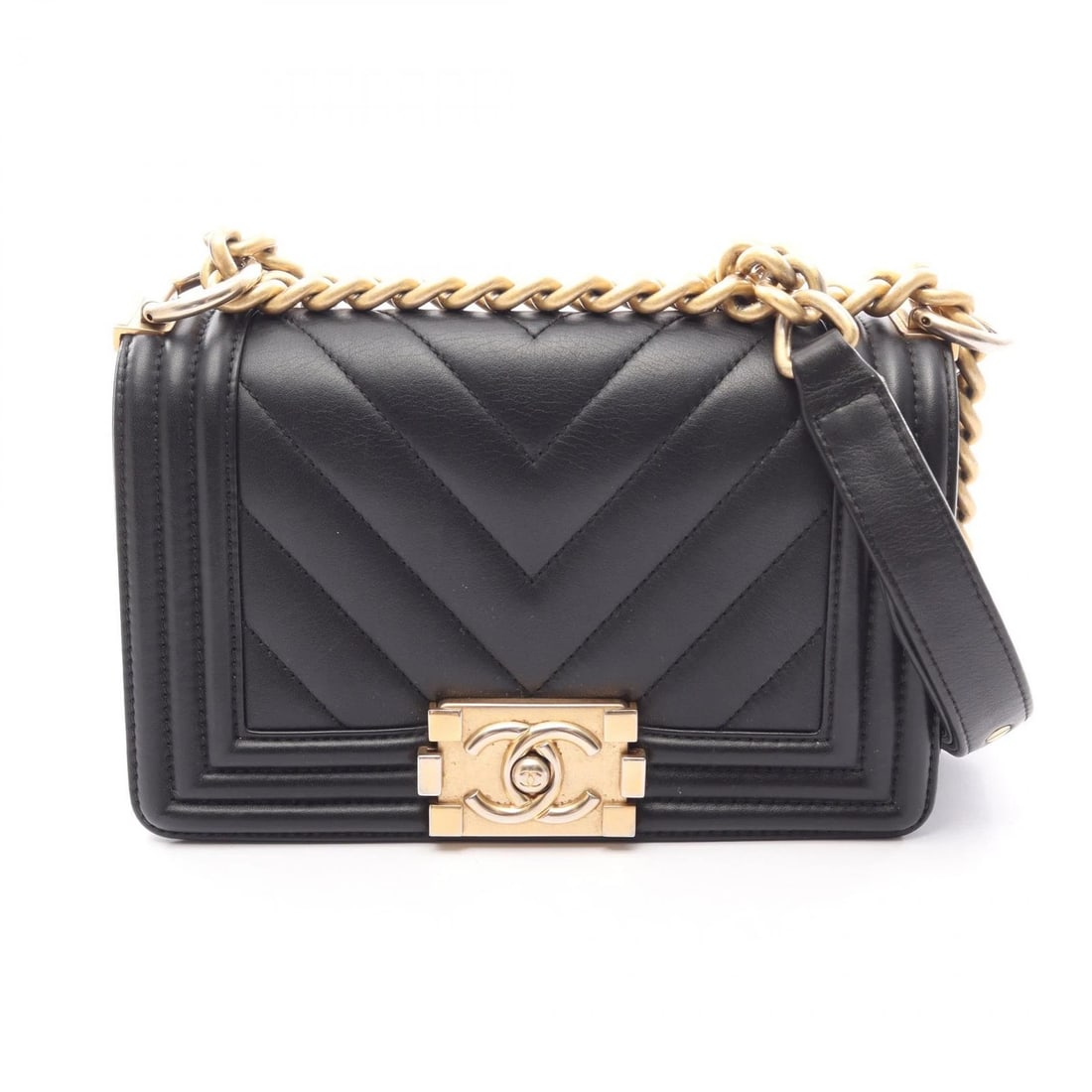 CHANEL BOY CHANEL SMALL CHEVRON V STITCH CHAIN SHOULDER BAG: CHANEL Boy Chanel Small Chevron V Stitch Chain Shoulder Bag Brand: CHANEL Type/Style: Shoulder Bag Material: Exterior Material Lambskin (sheep leather) Color: Exterior Color Black?ish colors Size: H:1