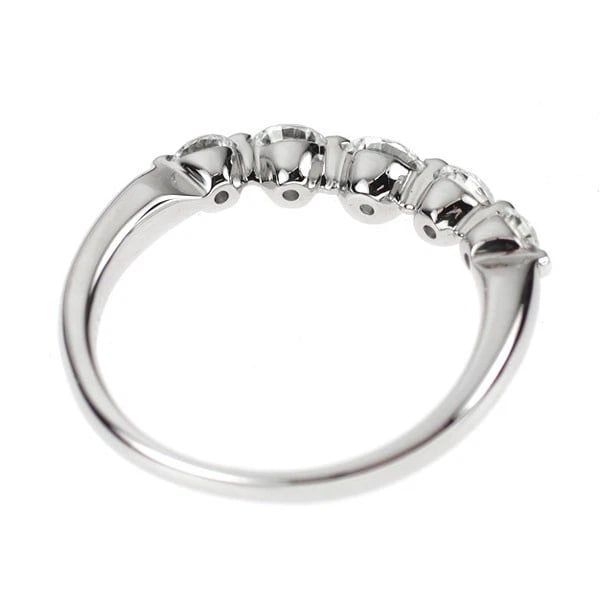 PT900 H&C DIAMOND RING - 2