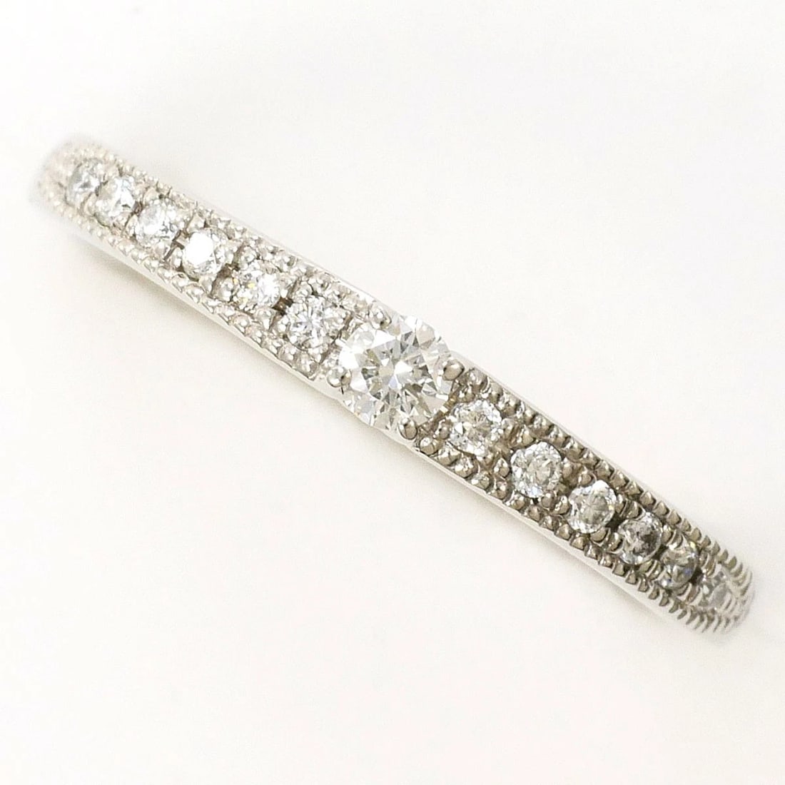 PT900 PLATINUM RING DIAMOND: PT900 Platinum Ring Diamond Brand: No Brand Type/Style: Ring Material: PT900 Platinum, Main Stone/Creation Diamond Color: Silver Size: US 4 1/4 Accessories: None Accessories Notice: When purchasing