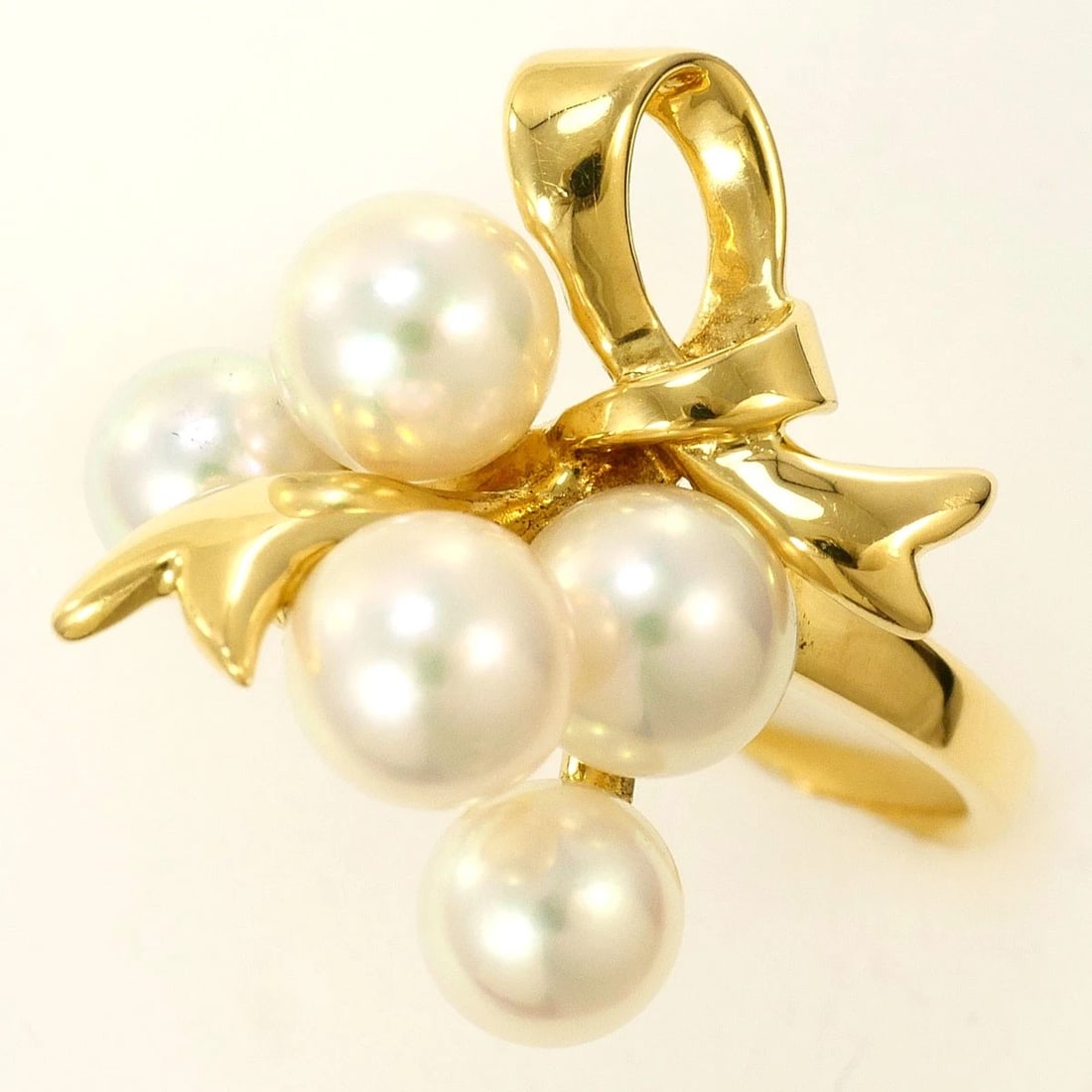 MIKIMOTO K18 18K GOLD RING PEARL: MIKIMOTO K18 18k gold Ring Pearl Brand: MIKIMOTO Type/Style: Ring Material: 18k gold, Main Stone/Creation Cultured Pearl Color: gold Size: US 5 3/4 Accessories: None Accessories Notice: When