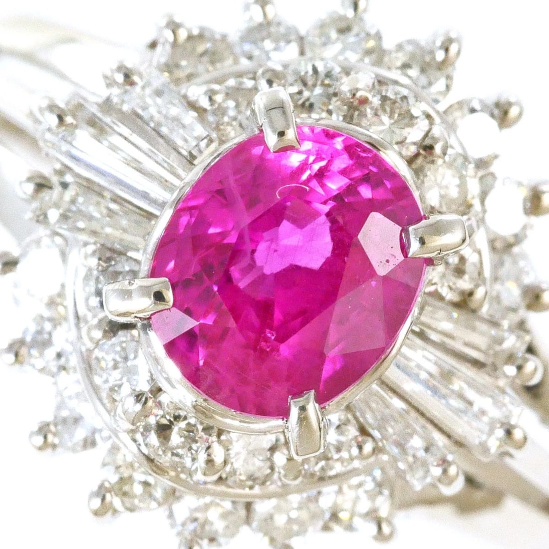 PT900 PLATINUM RING RUBY: PT900 Platinum Ring Ruby Brand: No Brand Type/Style: Ring Material: PT900 Platinum, Main Stone/Creation RUBY Color: Silver Size: US 6 1/4 Accessories: None Accessories Notice: When purchasing