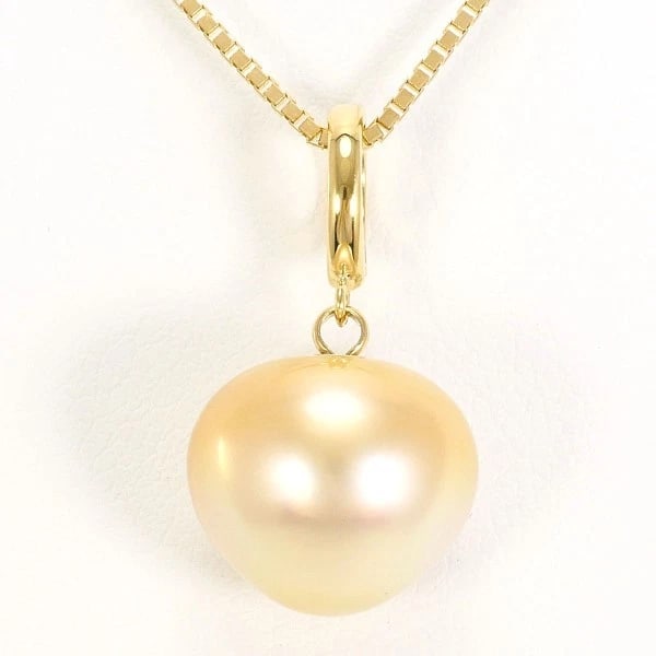 NECKLACE K18/YELLOW GOLD: Necklace K18/Yellow Gold Brand: No Brand Type/Style: Necklace Material: K18/Yellow Gold, Main Stone/Creation South Sea Pearl Color: Yellow Gold Size: Top: Total length around 22 x 0.5" (Top and chain 