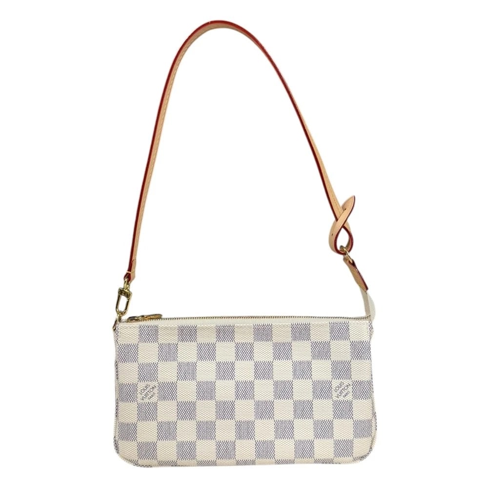 LOUIS VUITTON HANDBAG DAMIER AZUR CANVAS: LOUIS VUITTON Handbag Damier Azur Canvas Brand: LOUIS VUITTON Type/Style: Handbag Material: Exterior Material Damier Azur Canvas Color: Exterior Color white Size: W8.9 x H4.9 x D1.6inch Handle:18.9inc