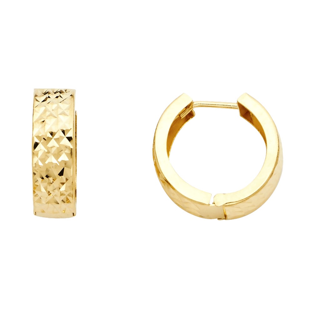 14KY DC STAMP HUGGIES EARRINGS: 14KY DC Stamp Huggies Earrings Material Type : 14k Gold Material Color : Yellow Avg. Weight: Avg. Weight: 1.65 Gr. Size: Height : 15 mm, Width : 15 mm Accessories: None Notice: When purchasing pre-