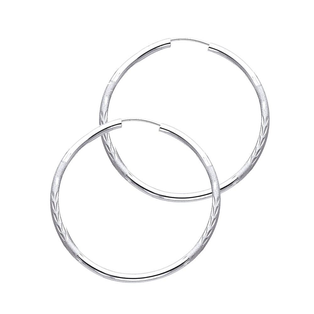 14KW BUDDED DC ENDLESS HOOP EARRINGS: 14KW Budded DC Endless Hoop Earrings Material Type : 14k Gold Material Color : White Avg. Weight: Avg. Weight: 1.4 Gr. Size: Height : 30 mm, Width : 30 mm Accessories: None Notice: When purchasing