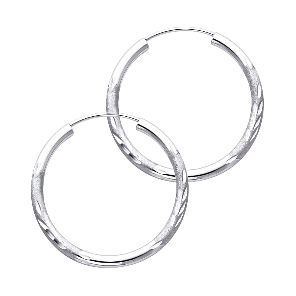 14KW BUDDED DC ENDLESS HOOP EARRINGS: 14KW Budded DC Endless Hoop Earrings Material Type : 14k Gold Material Color : White Avg. Weight: Avg. Weight: 1.12 Gr. Size: Height : 25 mm, Width : 25 mm Accessories: None Notice: When purchasing