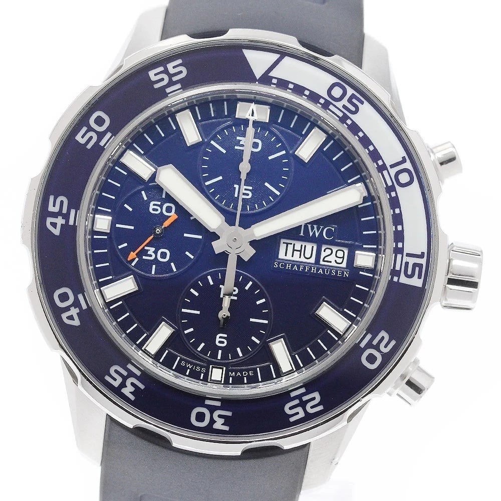 IWC SCHAFFHAUSEN AQUA DATE CHRONOGRAPH AUTOMATIC WATCH: IWC SCHAFFHAUSEN Aqua Date Chronograph Automatic Watch Brand: IWC SCHAFFHAUSEN Type/Style: Wristwatch Material: Band Material rubber, Case Material Stainless Steel Color: Dial Color Navy Size: Case