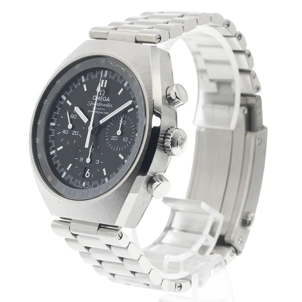 OMEGA SPEEDMASTER AUTOMATIC WATCH: OMEGA Speedmaster Automatic Watch Brand: OMEGA Type/Style: Wristwatch Material: Band Material Stainless Steel, Case Material Stainless Steel Color: Dial Color black Size: Case size About 43mm (1.7inch
