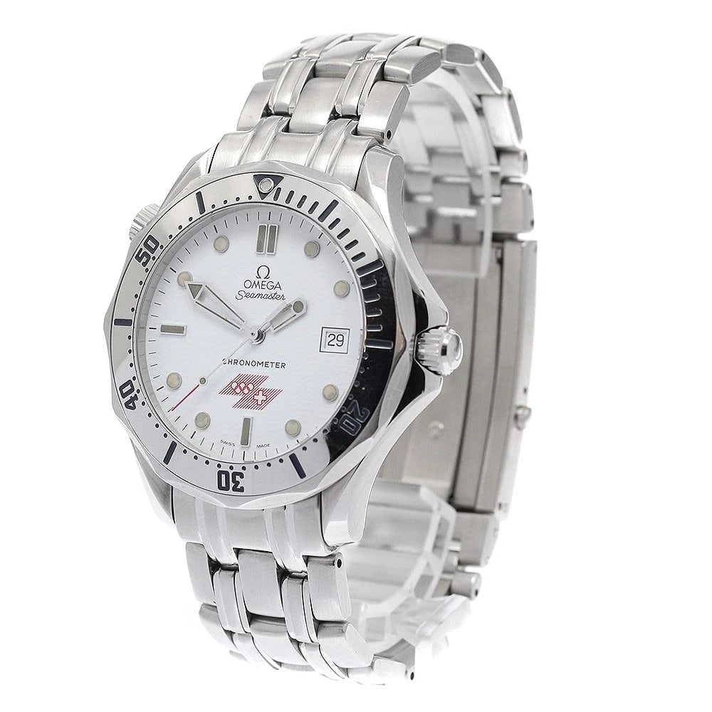 OMEGA SEAMASTER AUTOMATIC WATCH: OMEGA Seamaster automatic Watch Brand: OMEGA Type/Style: Wristwatch Material: Band Material Stainless Steel, Case Material Stainless Steel Color: Dial Color white Size: Case size About 41mm (1.6inch)