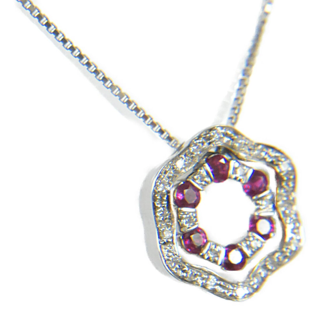 DAMIANI BELLE EPOQUE RUBY DIAMOND NECKLACE JEWELRY 750WG: Damiani Belle Epoque Ruby Diamond Necklace Jewelry 750WG Brand: Damiani Type/Style: Necklace Material: 750WG, Main Stone/Creation natural Color: WHITE GOLD Size: Chain length approx. 41.5cm, 49.5cm 12