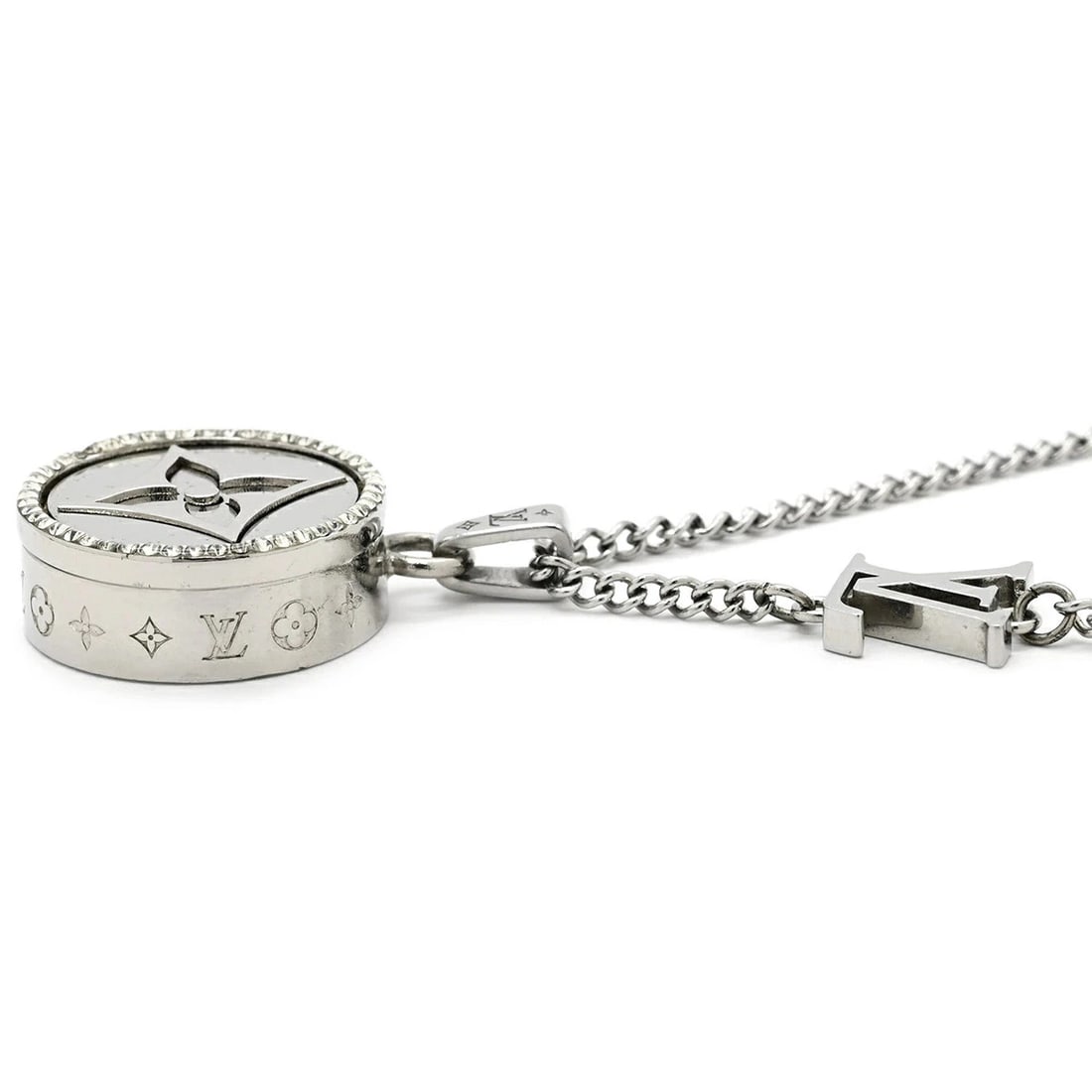 LOUIS VUITTON TWISTED FLOWER SILVER LOCKET NECKLACE (1 of 3)