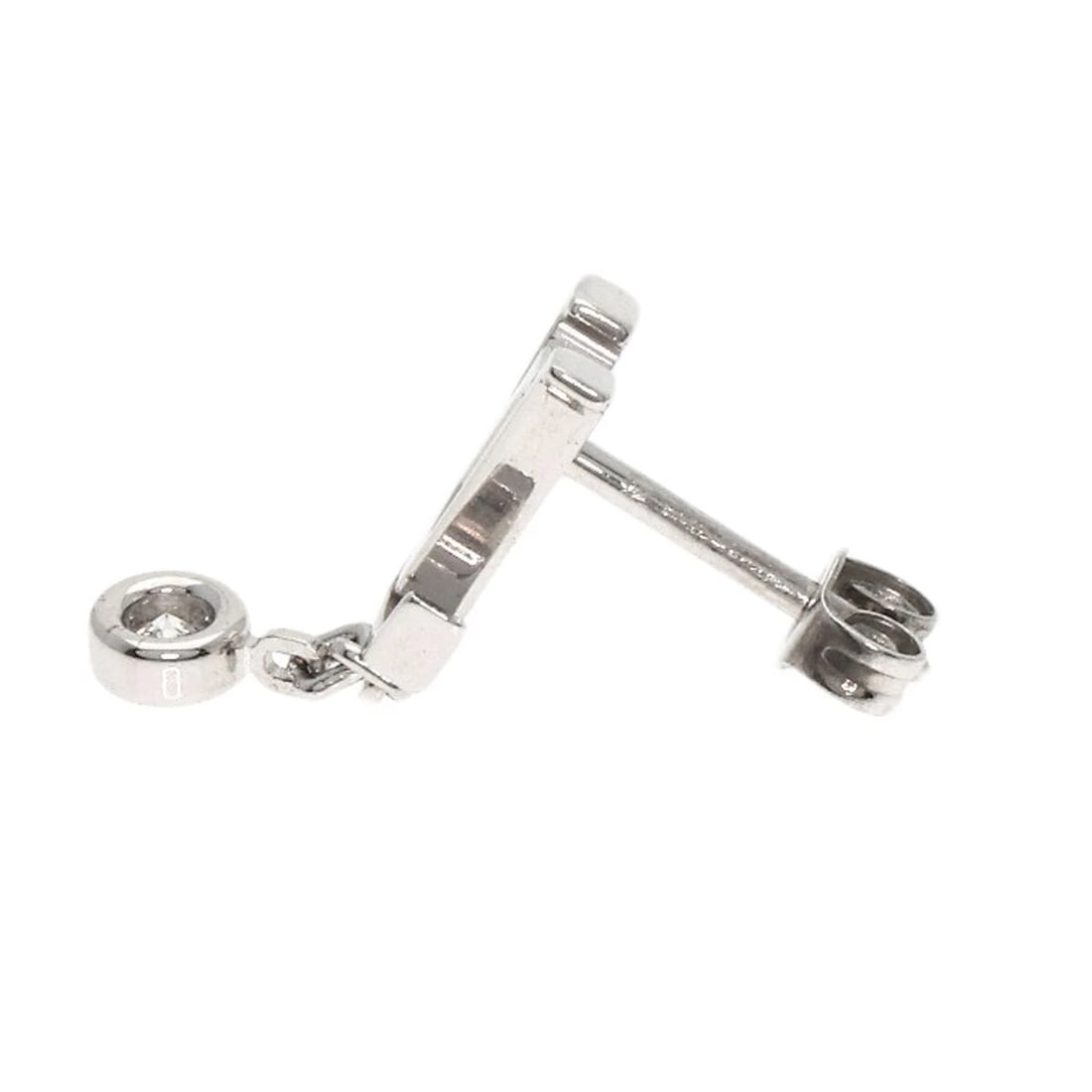 VUITTON IDYLLE BLOSSOM EARRINGS DIAMOND SINGLE PIERCE K18WG: Vuitton Idylle Blossom earrings Diamond Single pierce K18WG Brand: LOUIS VUITTON Type/Style: Earrings Material: K18WG, Color: Silver Size: Top approx. 15.7x7.7mm Accessories: None Accessor