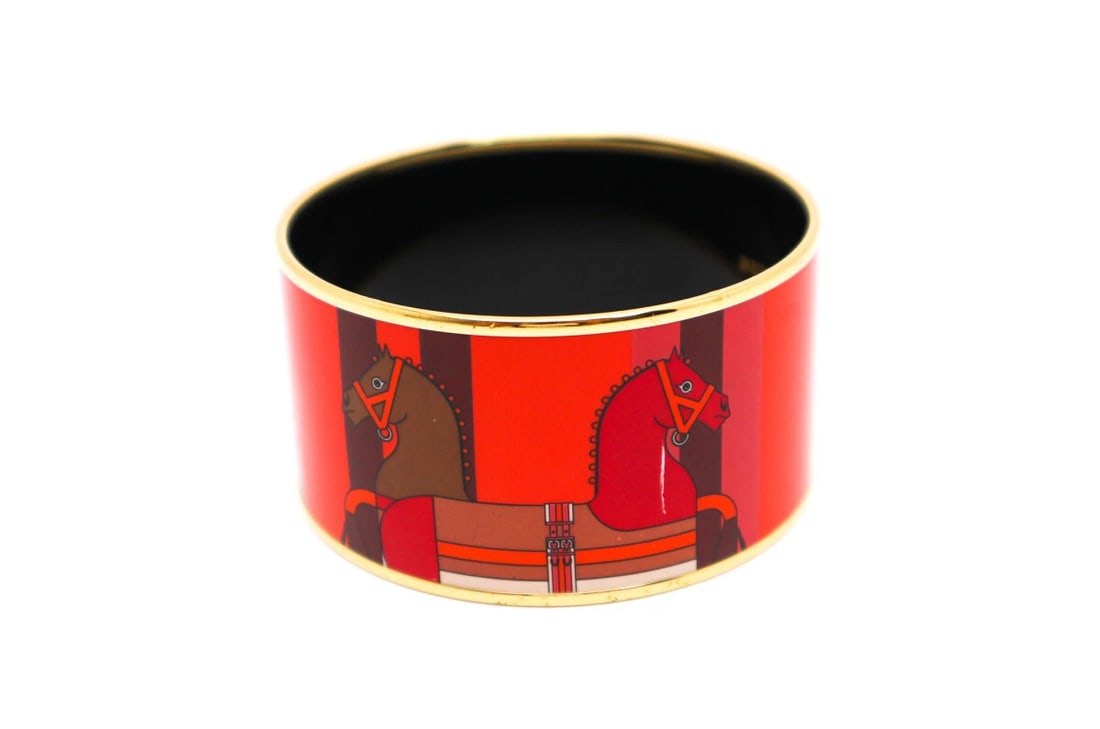 HERMES ENAMEL EMAILE TGM BRACELET BANGLE: HERMES Enamel Emaile TGM Bracelet Bangle Brand: Hermes Type/Style: Bracelet Material: None, Color: Red Size: Outer diameter approx. 21 cm, inner diameter (arm circumference) approx. 19 cm, width