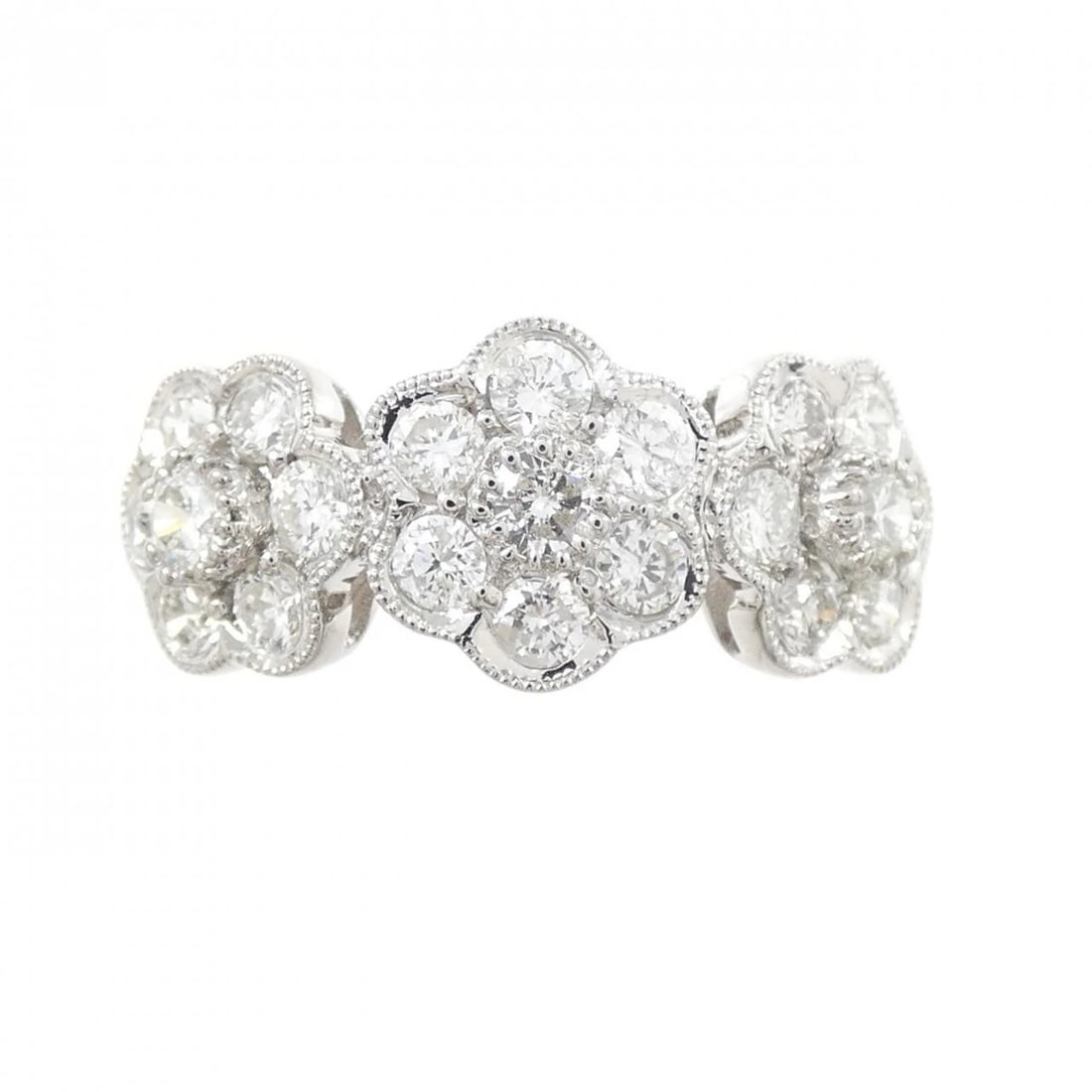 K18WG FLOWER DIAMOND RING: K18WG Flower Diamond Ring Brand: Unbranded Type/Style: Diamond Ring Material: K18WG, Color: White Gold Size: US 6 Accessories: None Accessories Notice: When purchasing pre-owned goods, ple