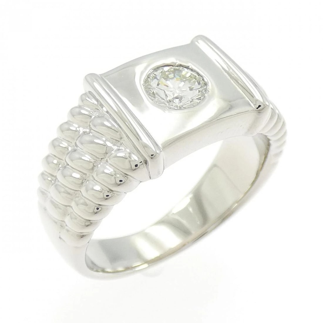 PT900 DIAMOND RING: PT900 Diamond Ring Brand: Unbranded Type/Style: Diamond Ring Material: PT900, Color: Silver Size: US 10 1/2 Accessories: None Accessories Notice: When purchasing pre-owned goods, please re