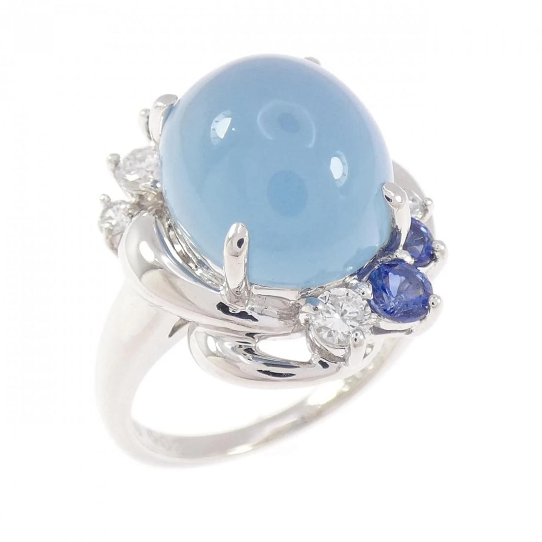 PT900 AQUAMARINE RING (1 of 3)