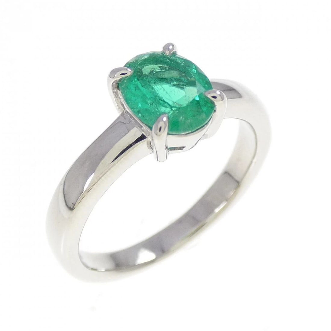 PT900 EMERALD RING: PT900 Emerald Ring Brand: Unbranded Type/Style: Emerald Ring Material: Platinum900, Main Stone/Creation Emerald Color: Platinum Size: US 6 1/2 Accessories: None Accessories Notice: When purchasing